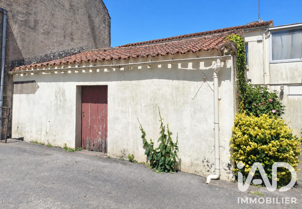 Maison de ville 2 Pièce(s) Le Champ-Saint-Père