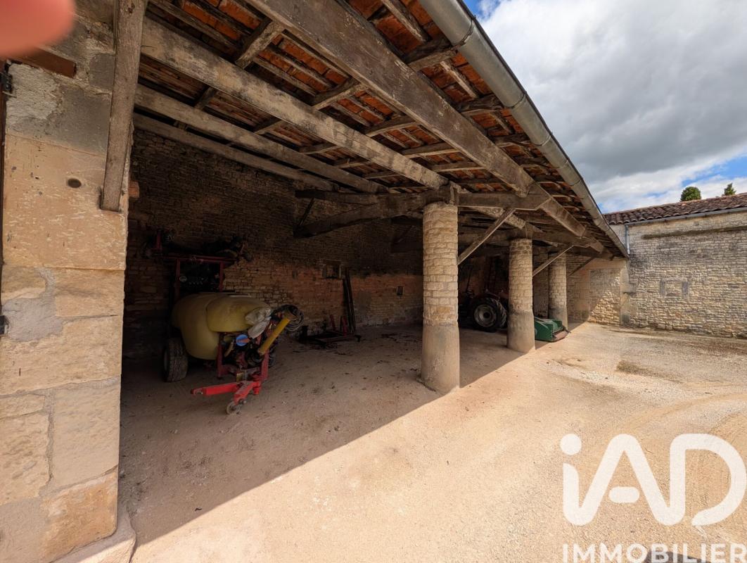 Maison 6 Pièce(s) Échallat - Photo 2