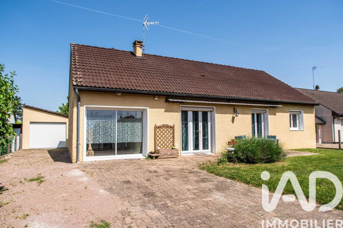 Maison 4 Pièce(s) Amilly