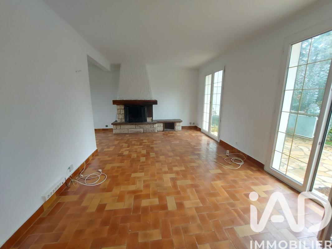 Maison 8 Pièce(s) Saint-Sauveur-sur-École - Photo 8