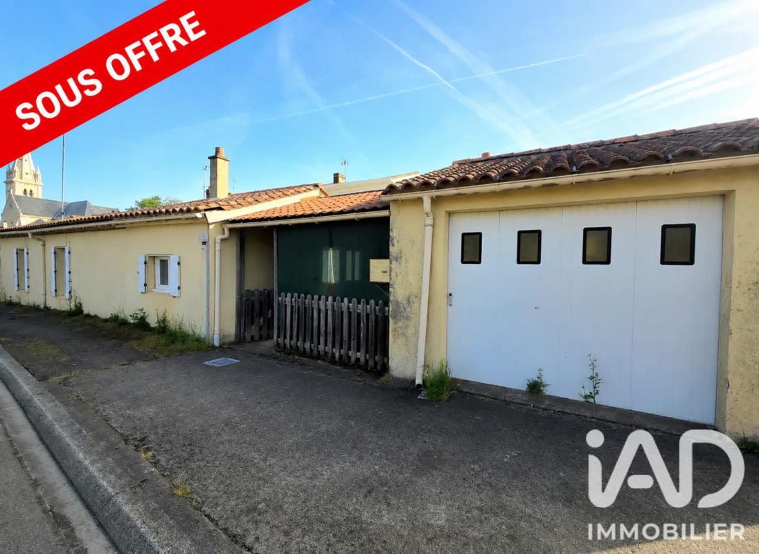 Maison 4 Pièce(s) Essarts en Bocage