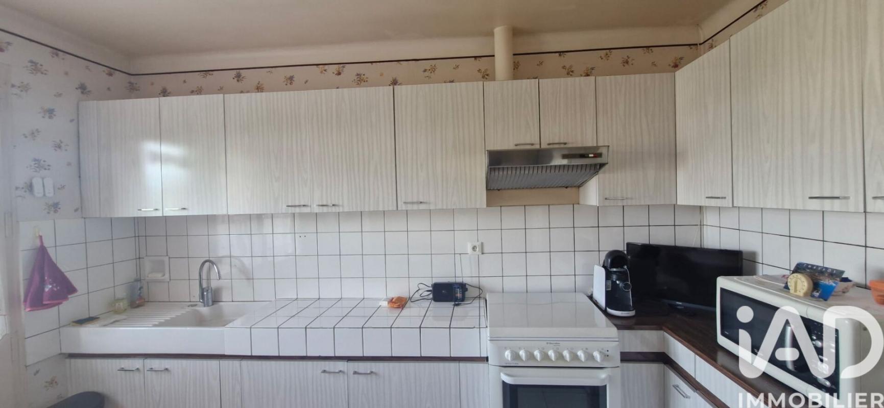 Maison 4 Pièce(s) La Vôge-les-Bains