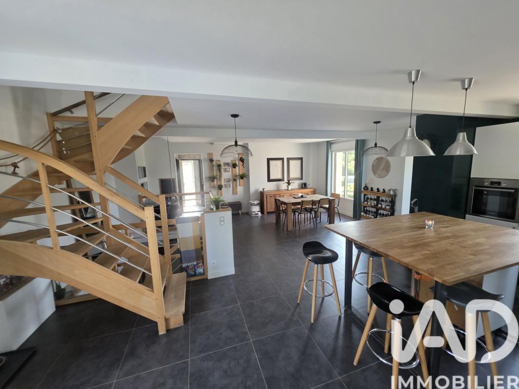Maison 6 Pièce(s) Miniac-Morvan