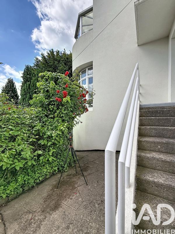 Maison 4 Pièce(s) Mézy-sur-Seine
