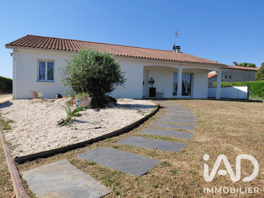 Maison 5 Pièce(s) Mornac