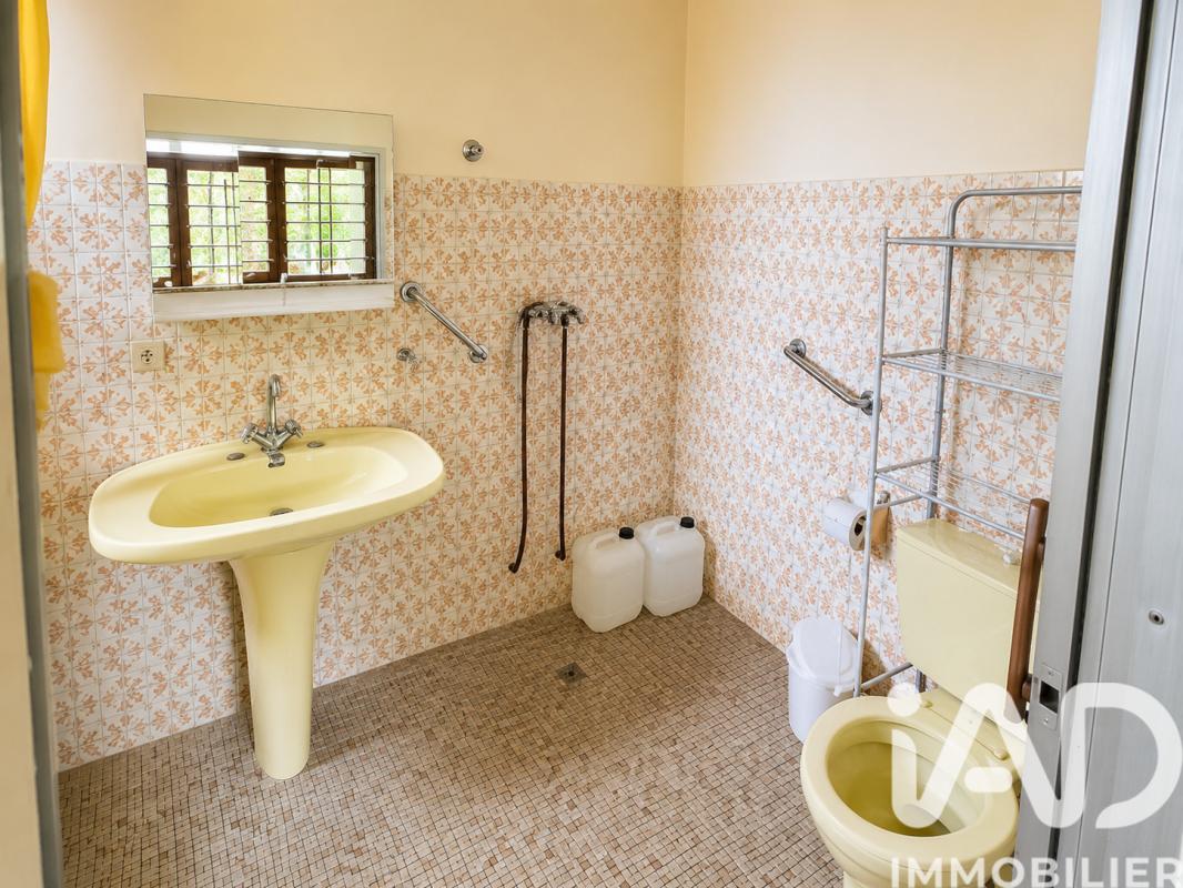 Maison 5 Pièce(s) Les Abymes - Photo 11