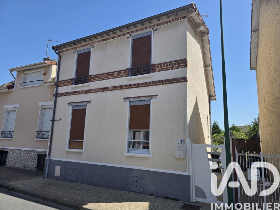 Maison de ville 4 Pièce(s) Bray-sur-Seine