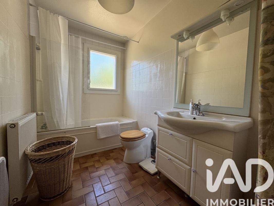 Maison 7 Pièce(s) Saint-Cyr-des-Gâts - Photo 9