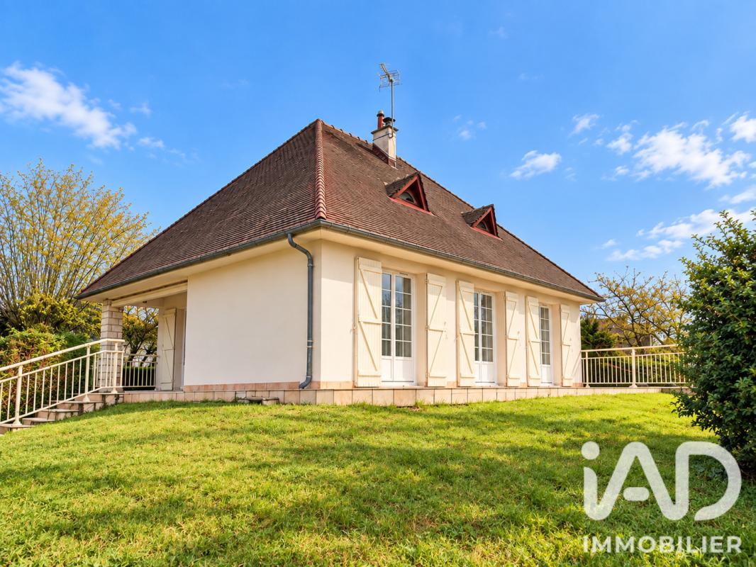 Maison traditionnelle 5 Pièce(s) La Chaussée-Saint-Victor