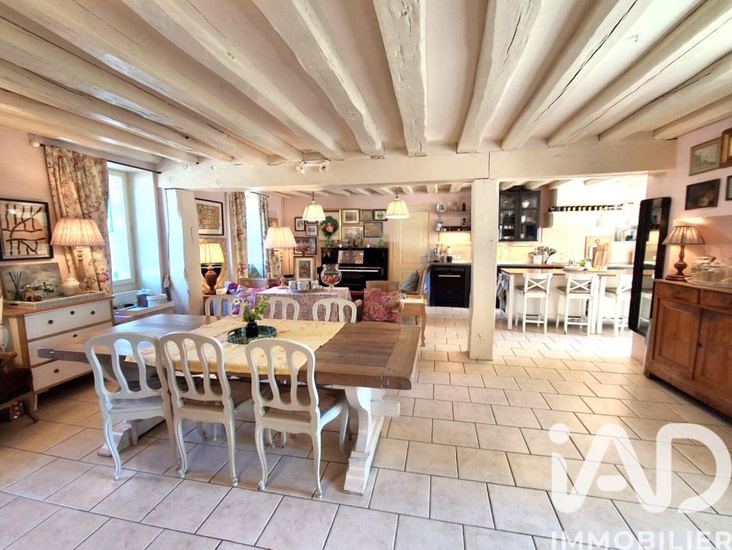 Maison 8 Pièce(s) Tacoignières