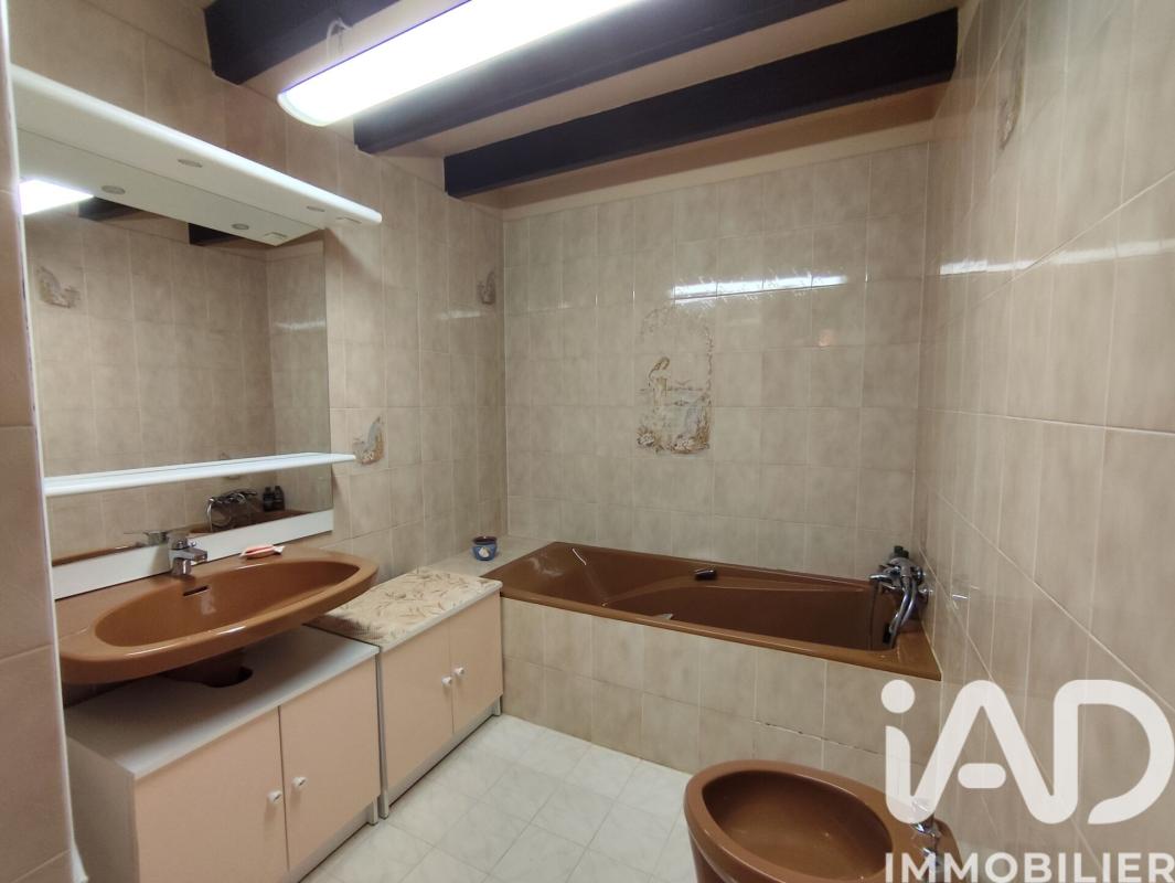 Maison 5 Pièce(s) Chasseneuil-du-Poitou - Photo 9