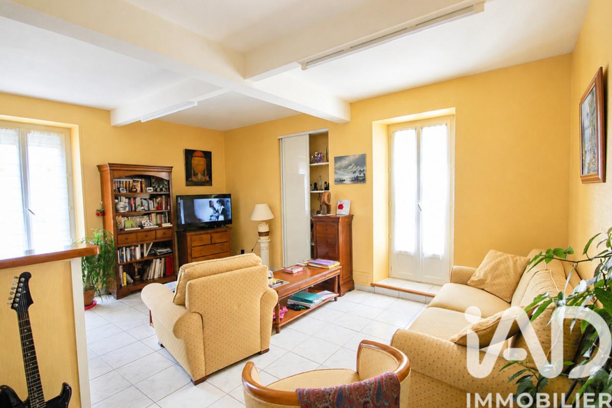 Appartement 2 Pièce(s) Saintes