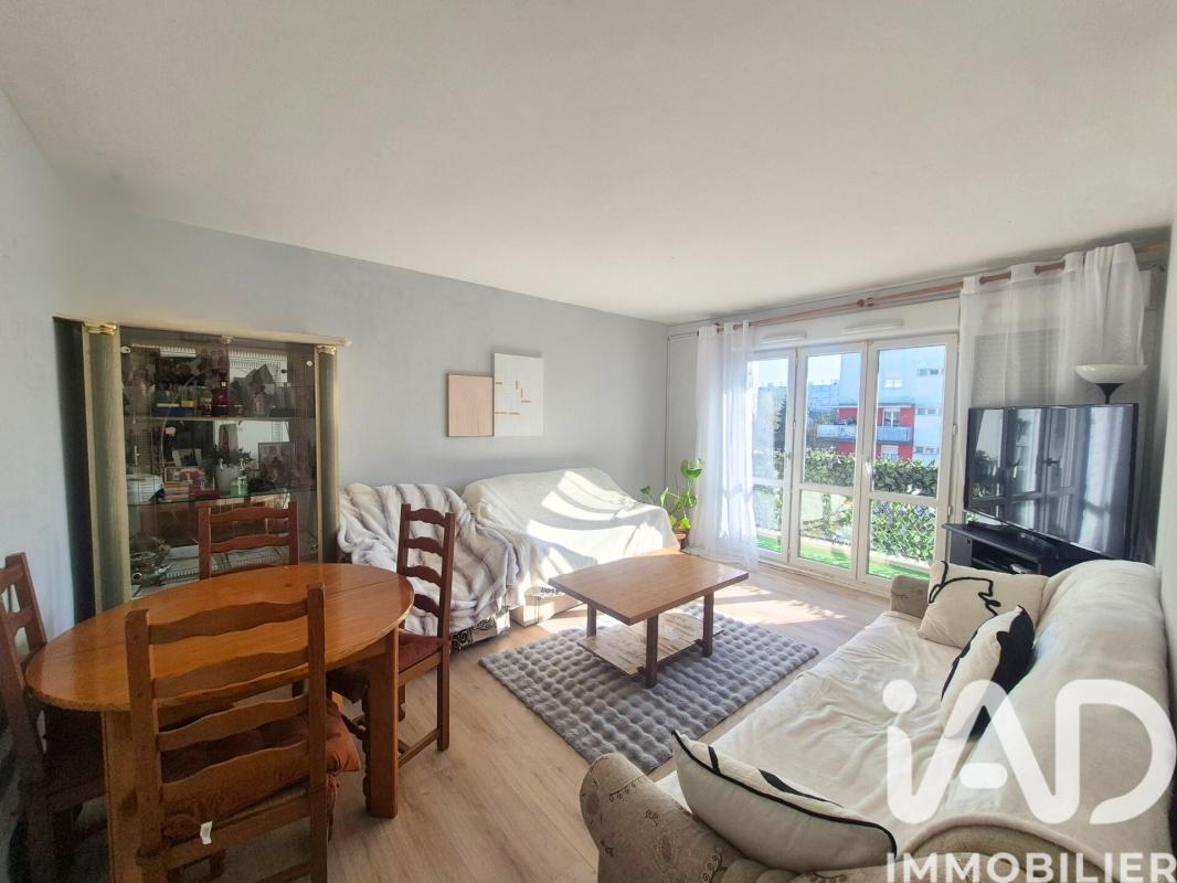 Appartement 4 Pièce(s) Sainte-Geneviève-des-Bois