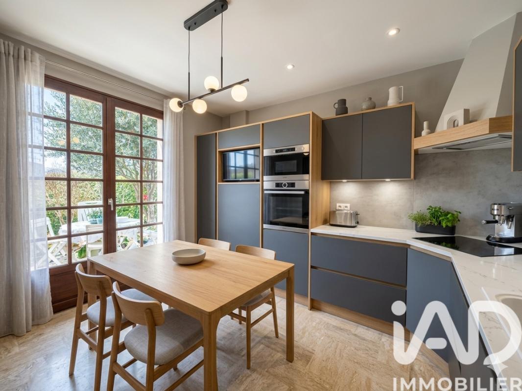Maison traditionnelle 8 Pièce(s) Vigneux-sur-Seine