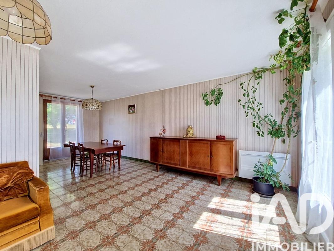 Maison 8 Pièce(s) Chemillé-en-Anjou - Photo 12