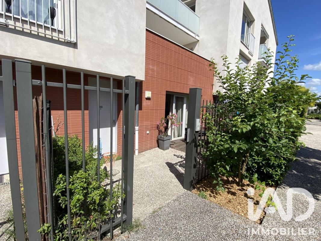 Appartement 3 Pièce(s) Saint-Laurent-de-Mure - Photo 2
