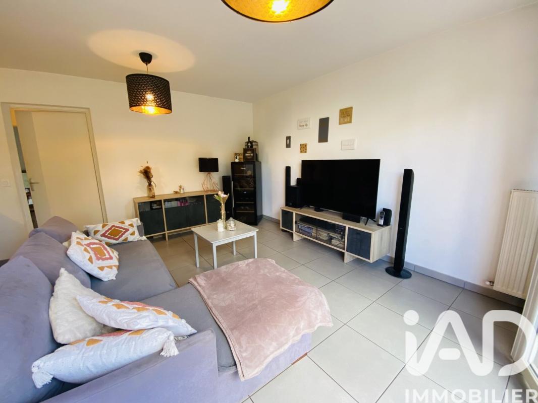 Appartement 3 Pièce(s) Saint-Laurent-de-Mure - Photo 5