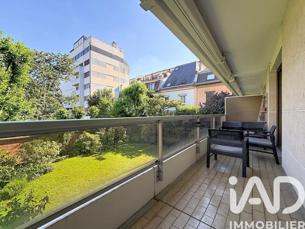 Appartement 4 Pièce(s) Courbevoie