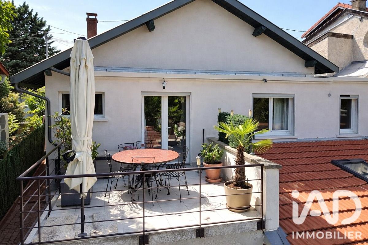 Maison 4 Pièce(s) Écully