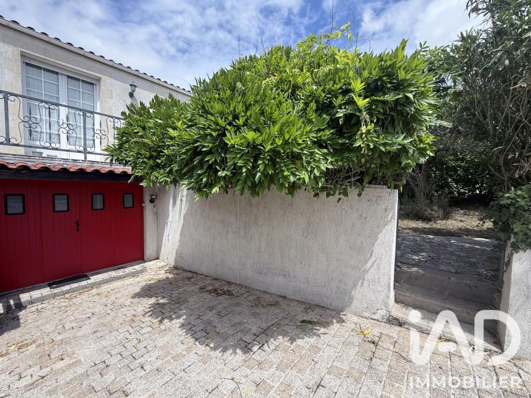 Maison 7 Pièce(s) Esnandes