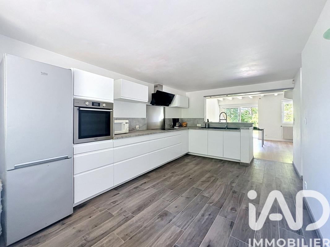 Maison 8 Pièce(s) Villard-Saint-Sauveur - Photo 2