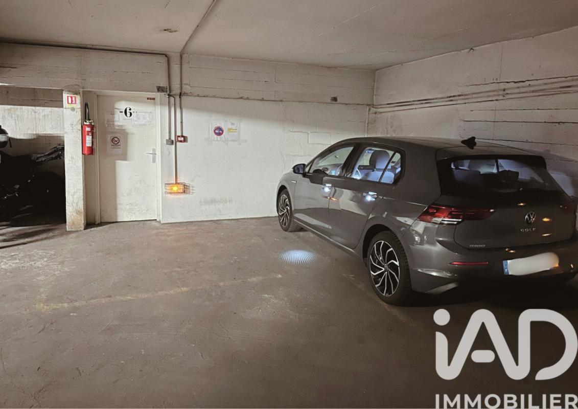 Parking  Paris 9eme Arrondissement