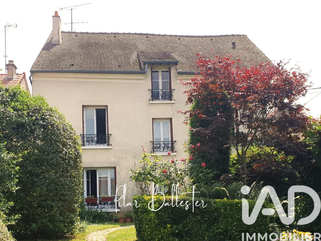 Maison 8 Pièce(s) Quincy-Voisins