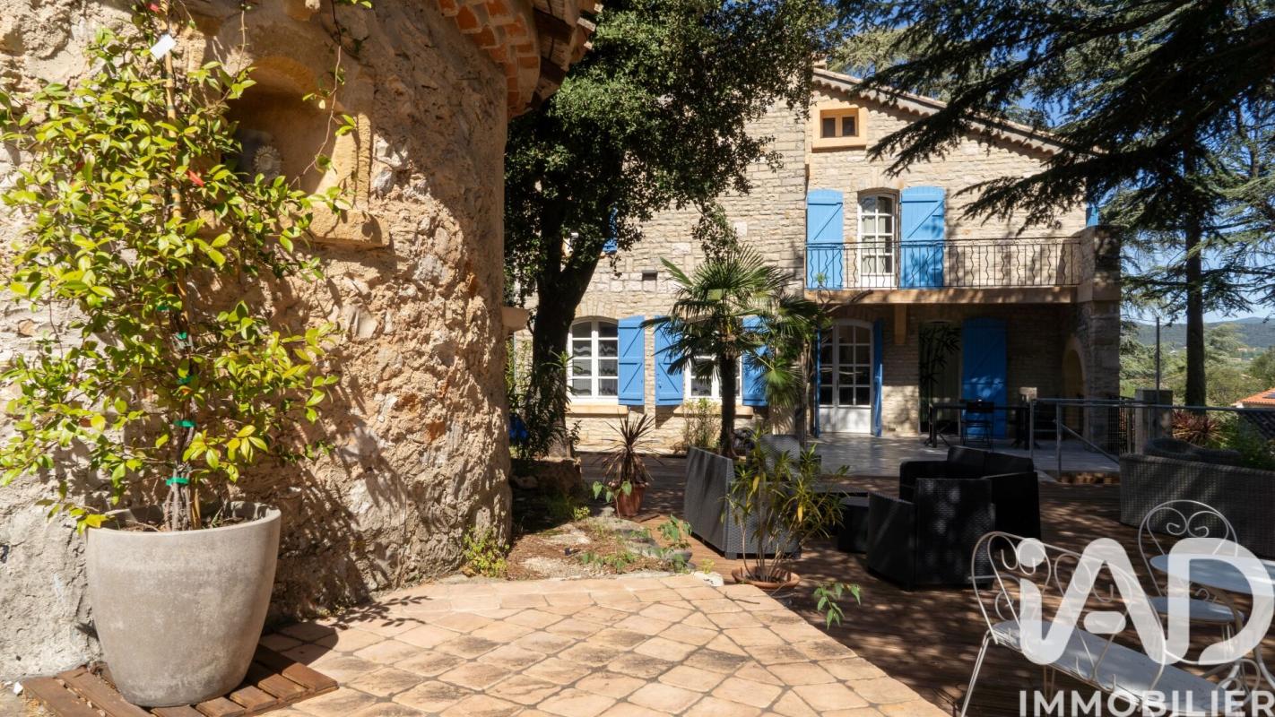 Maison 7 Pièce(s) Saint-Maximin-la-Sainte-Baume