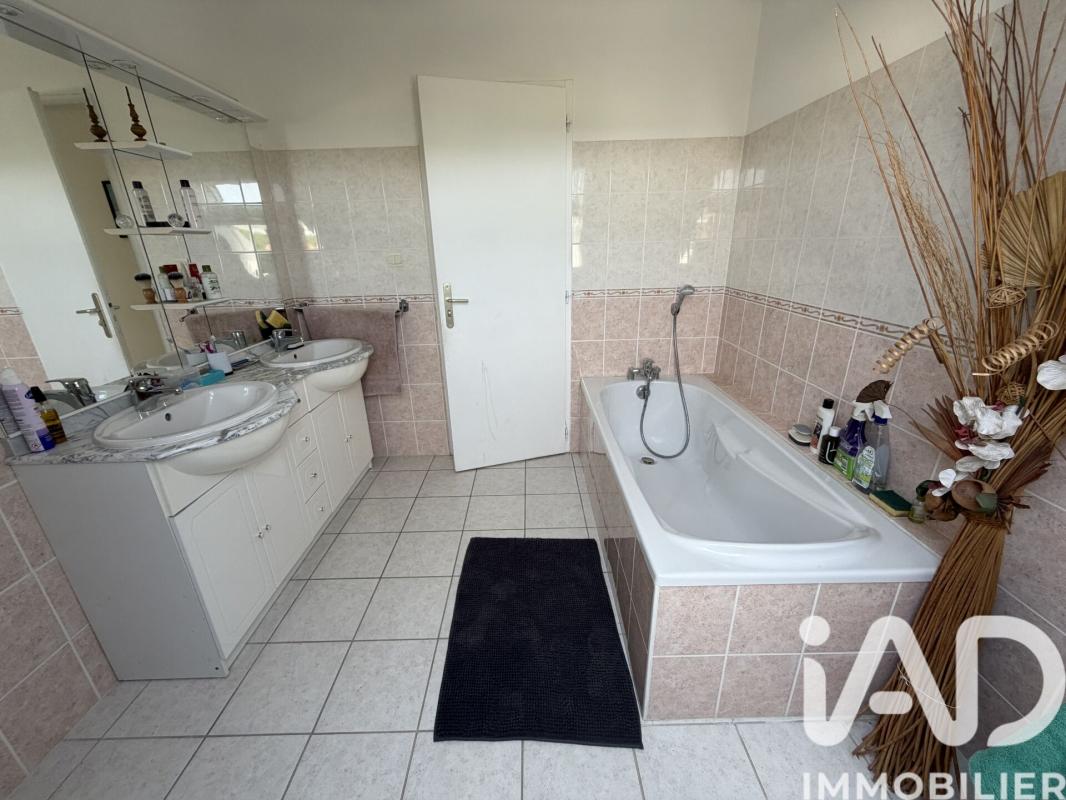 Maison 6 Pièce(s) Landivisiau - Photo 10
