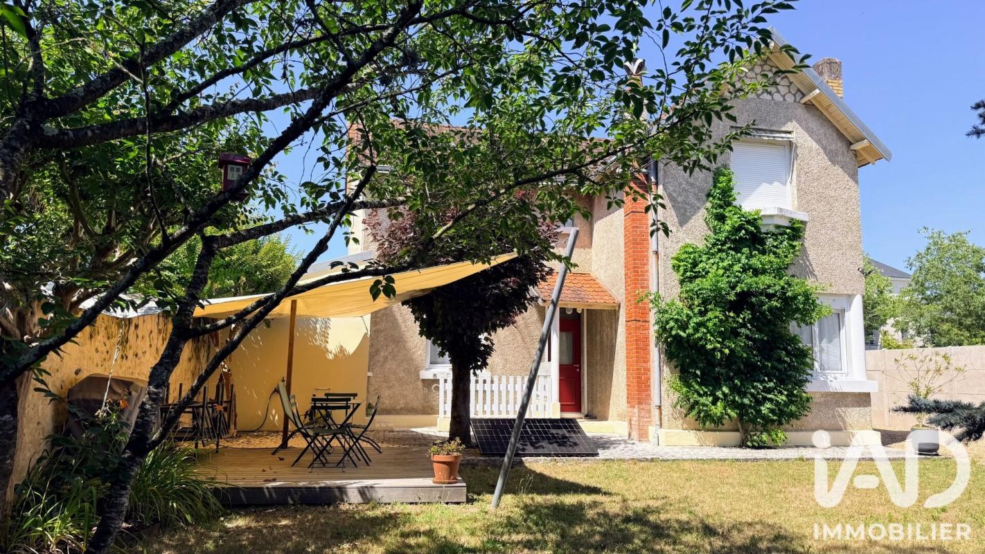 Maison 4 Pièce(s) Saint-Cyr-sur-Loire