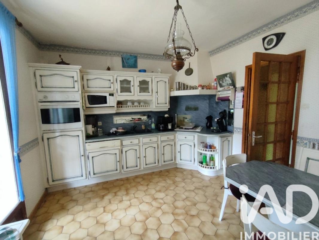 Maison 7 Pièce(s) Thorigné-sur-Dué - Photo 5