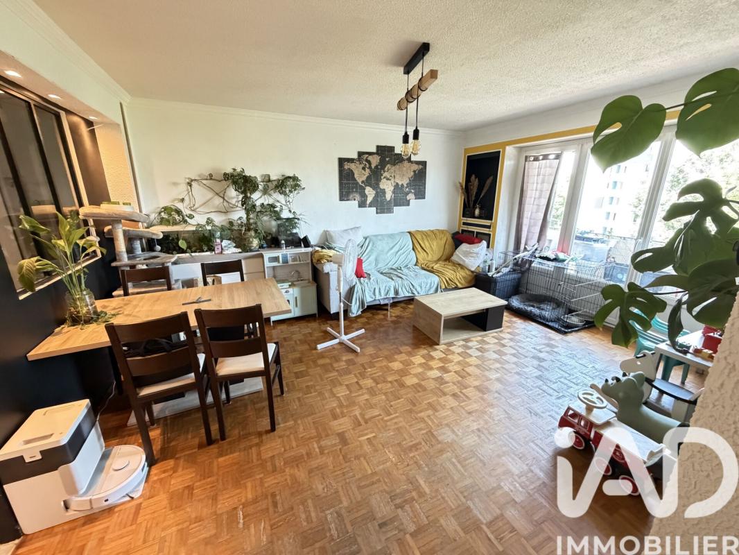 Appartement 4 Pièce(s) Lons