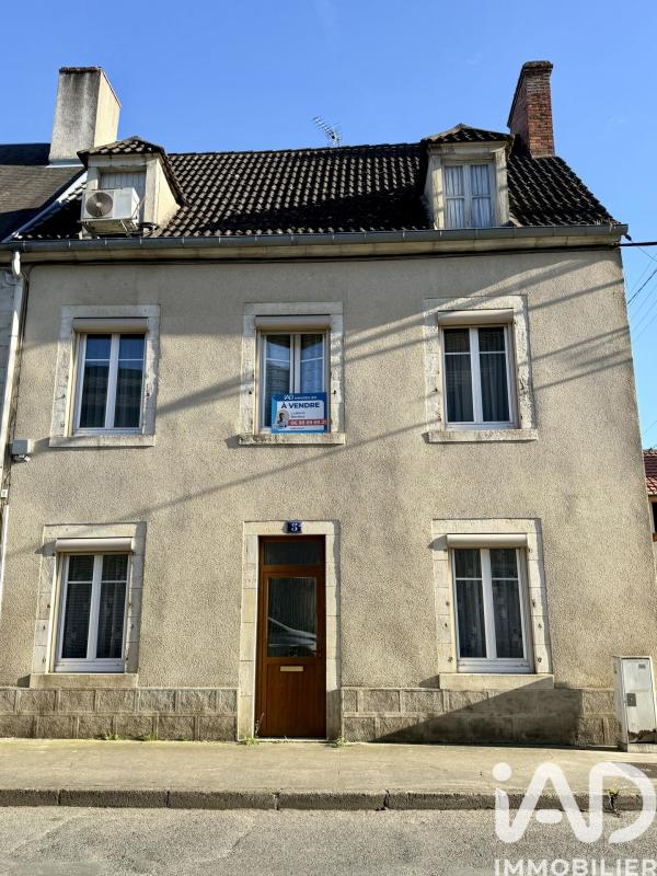 Maison de ville 5 Pièce(s) Saint-Amand-Montrond