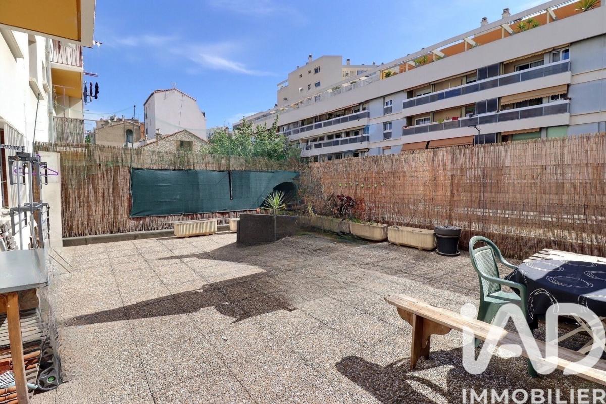 Appartement 3 Pièce(s) Marseille 5eme Arrondissement