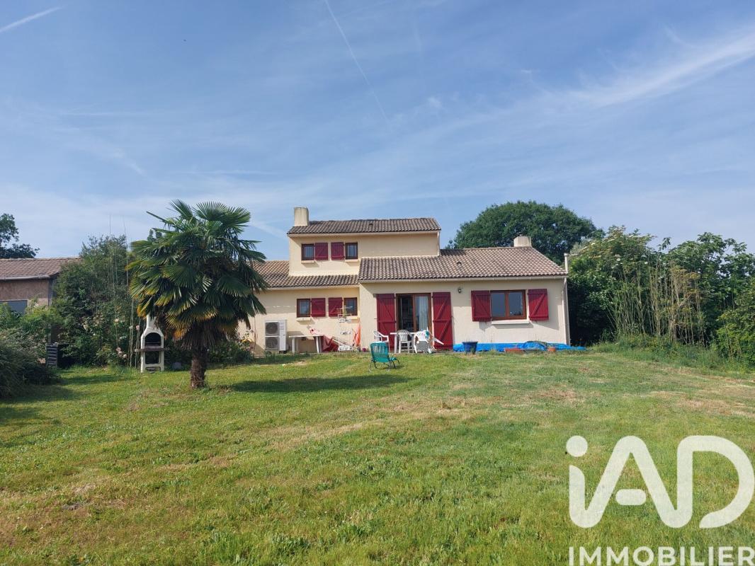 Maison 4 Pièce(s) Divatte-sur-Loire