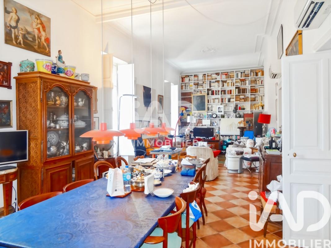 Appartement 7 Pièce(s) Nîmes