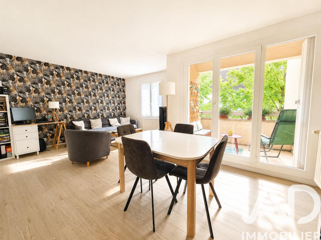 Appartement 3 Pièce(s) Torcy