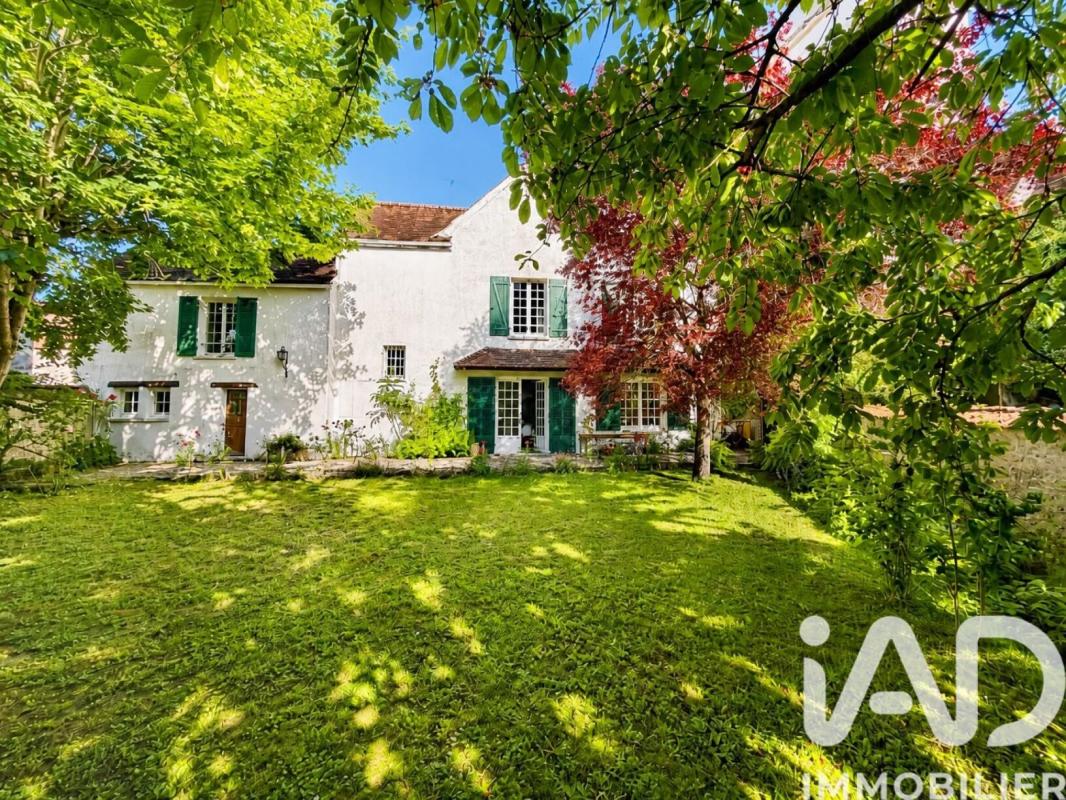 Maison 5 Pièce(s) Puiseaux