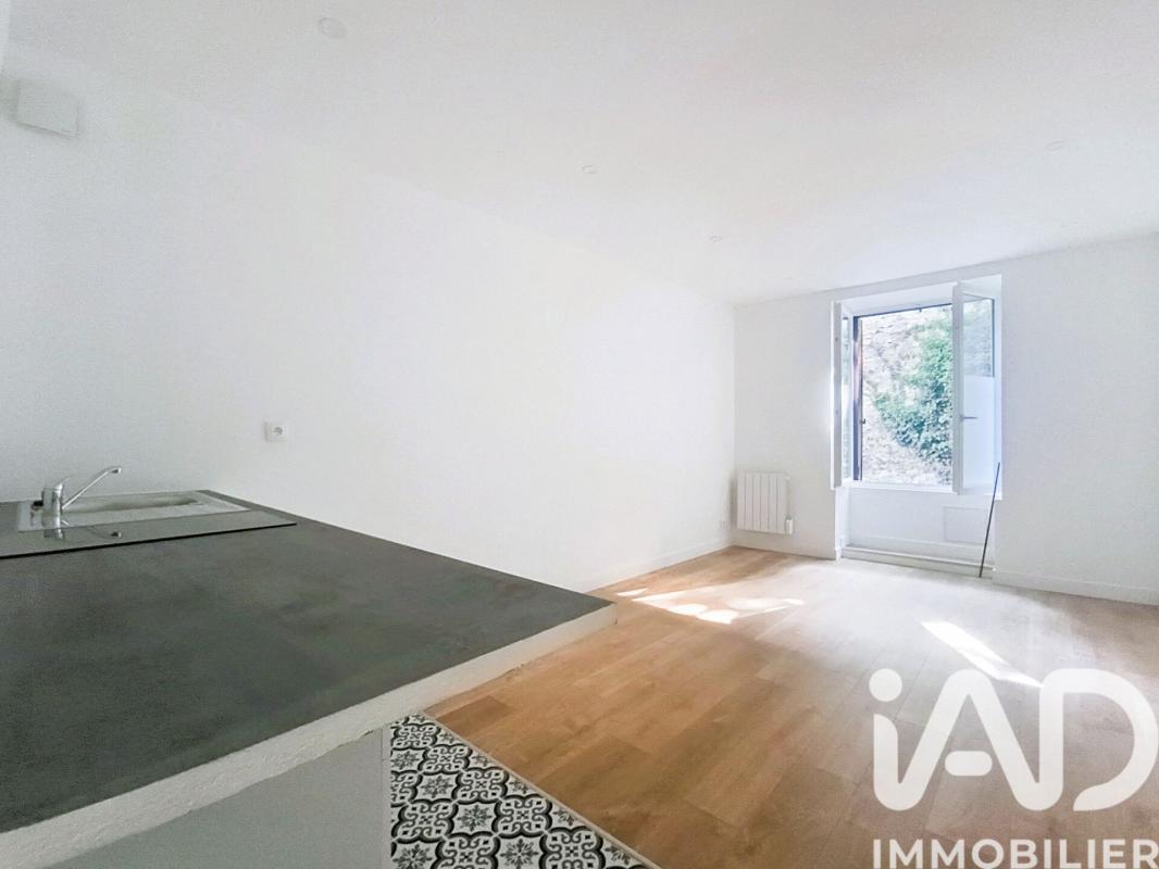 Appartement 1 Pièce(s) Villeneuve-le-Roi - Photo 2