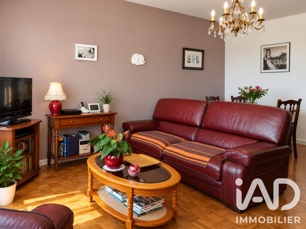 Appartement 3 Pièce(s) Villeneuve-la-Garenne