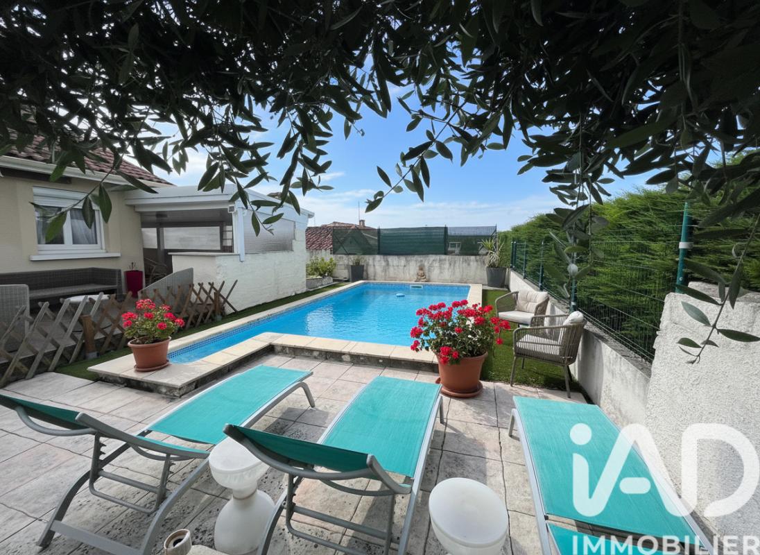 Maison 7 Pièce(s) Bassens