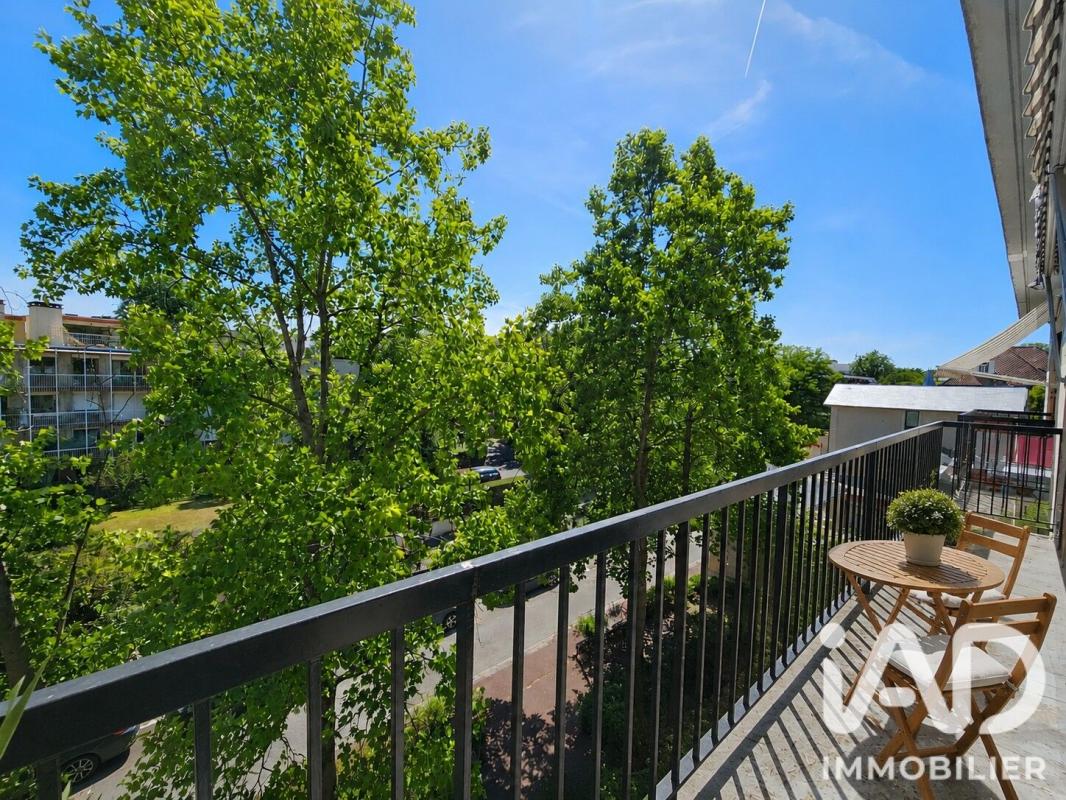 Appartement 5 Pièce(s) Saint-Germain-en-Laye - Photo 2