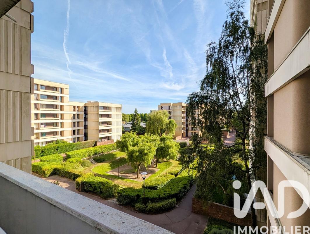 Appartement 5 Pièce(s) Élancourt