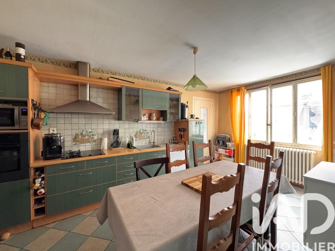 Maison 5 Pièce(s) Fontenay-le-Comte - Photo 7