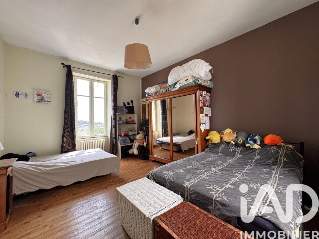 Maison 5 Pièce(s) Fontenay-le-Comte - Photo 9