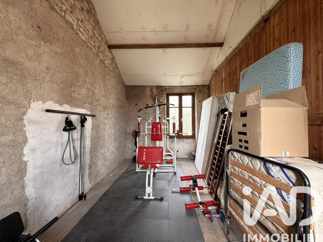 Maison 5 Pièce(s) Fontenay-le-Comte - Photo 17