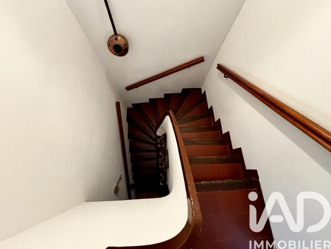Maison 7 Pièce(s) Saint-Laurent-de-la-Cabrerisse - Photo 13