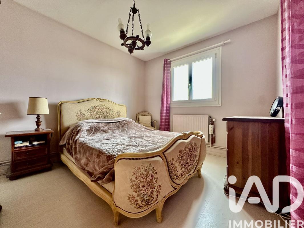 Maison 4 Pièce(s) Bonson - Photo 12
