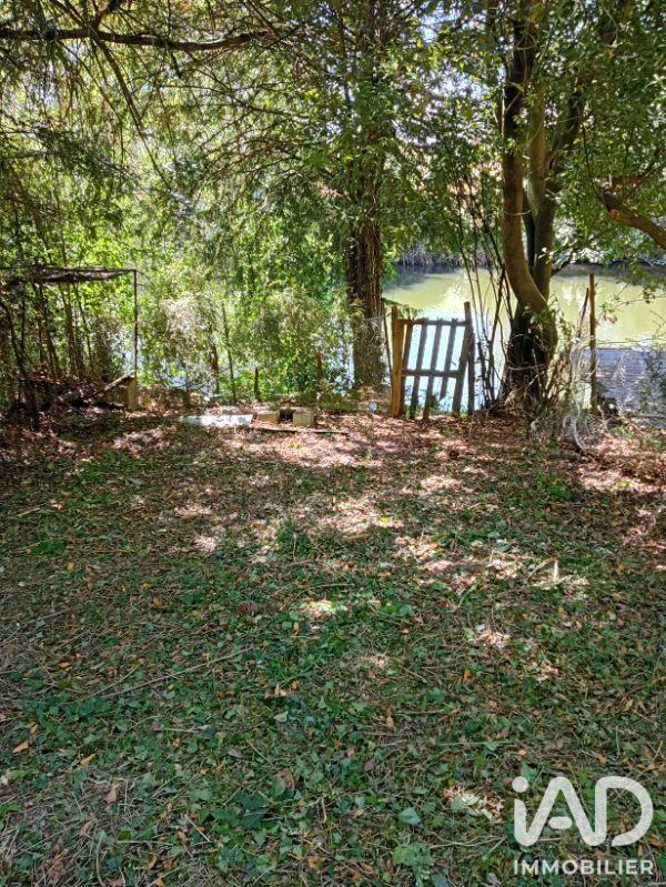 Terrain  Thouars