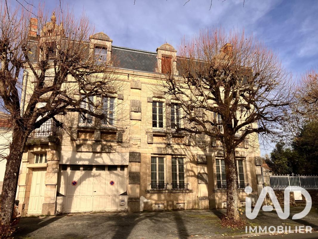 Maison 7 Pièce(s) Luçon